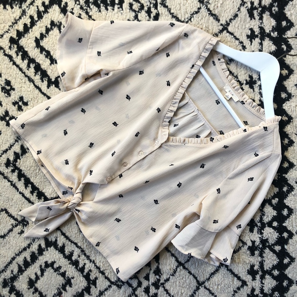 E&M Tie Waist V-Neck Blouse